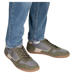 Barfußsneaker mit Reißverschluss 