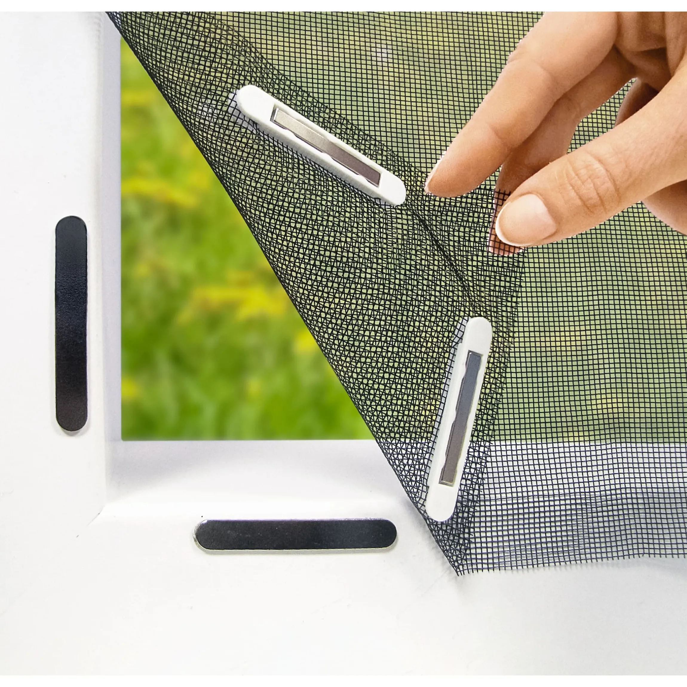 Fenster-Insektennetz "Magic Klick" mit Magnetbefestigung, 2 Stück je 150x130 cm, zuschneidbar