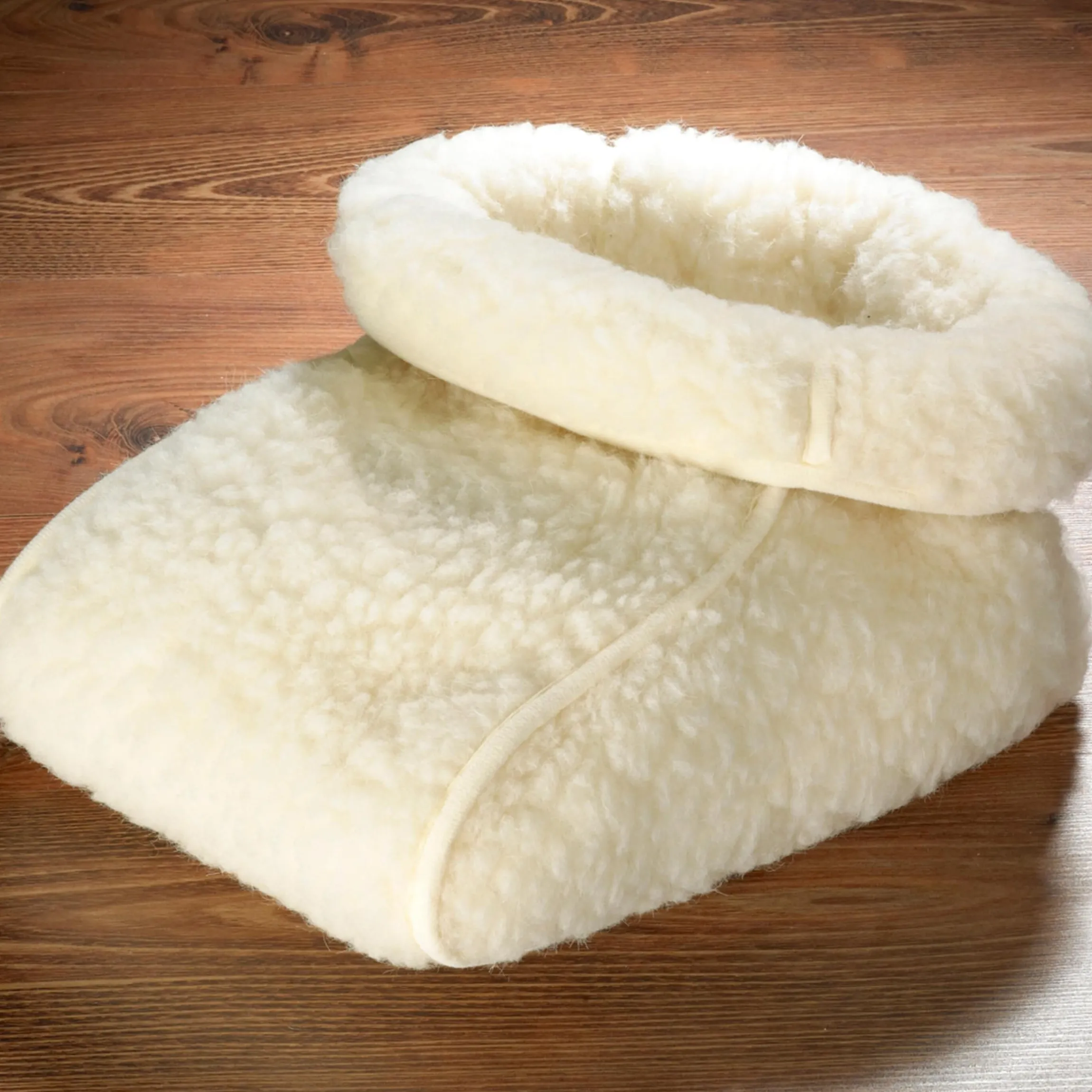 Schurwoll-Fußsack natur