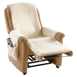 Schurwoll-Sesselschoner mit Fußteil beige
